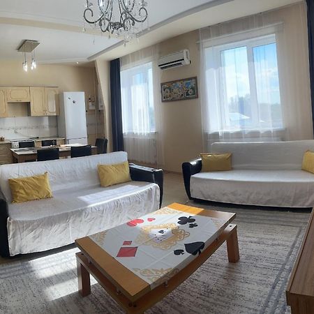 Просторная И Уютная 3Х Комнатная В Центре! Οράλ Εξωτερικό φωτογραφία